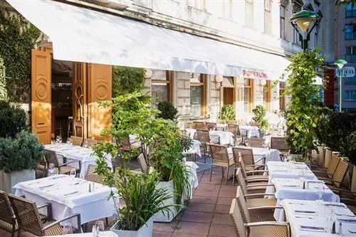 Скопик и Лон