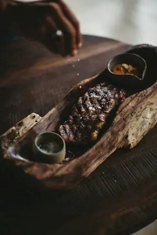 Jul's by Christos Photos