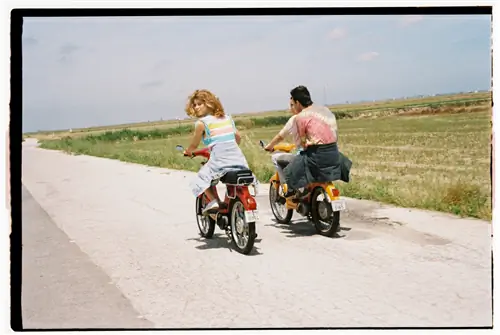 Сцена из «Ла Рута» на региональных дорогах в Валенсии.