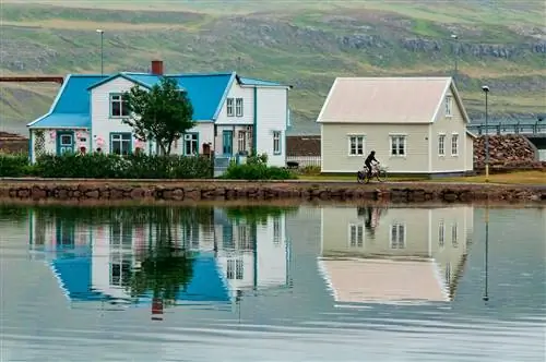 Деревянные дома в Сейдисфьордуре