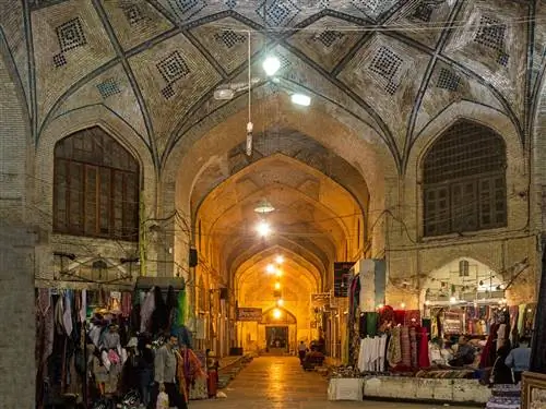 Вакил базар