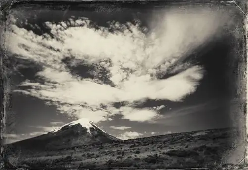 Условия, с которыми сталкивается альпинист, иногда делают невозможным достижение вершины, как это сделал Гумбольд на Чимборасо.