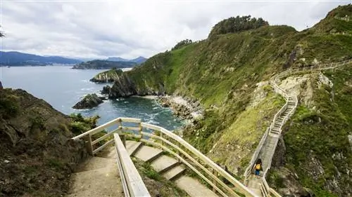 17 самых уникальных лестниц в Испании