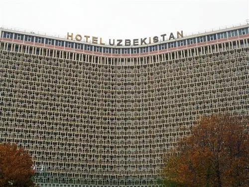 Кас Барселона политическая мода