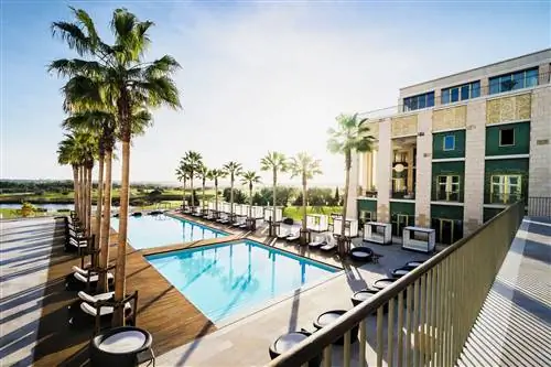 Бассейн Anantara Vilamoura Бассейн Anantara Vilamoura