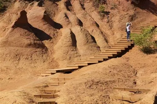 Руссильонские охры.