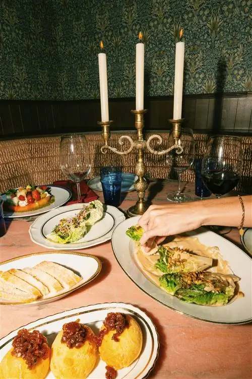 Зингара черпала вдохновение в цыганской культуре.