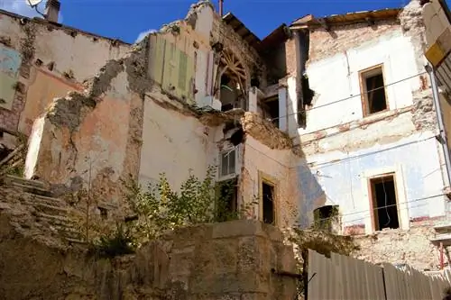 Л'Акуила Италия