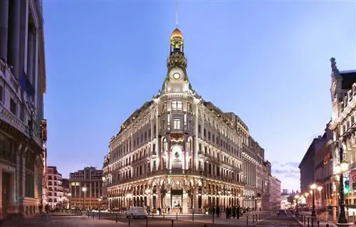Спа-центр Four Seasons Madrid - крупнейший городской спа-салон в Испании.