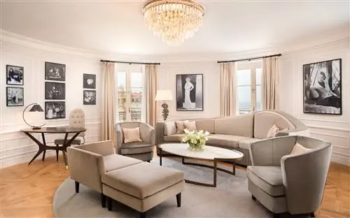 Люкс Бетт Дэвис в отеле Maria Cristina