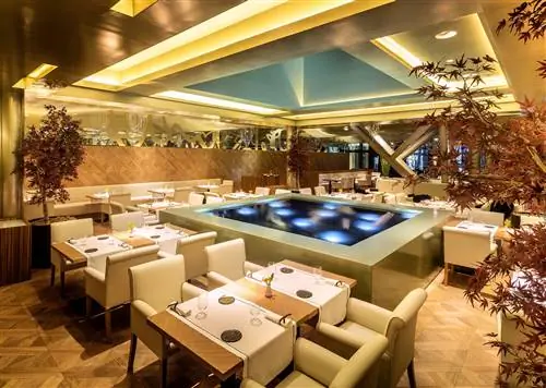 Ресторан Oria в отеле Monument в Барселоне