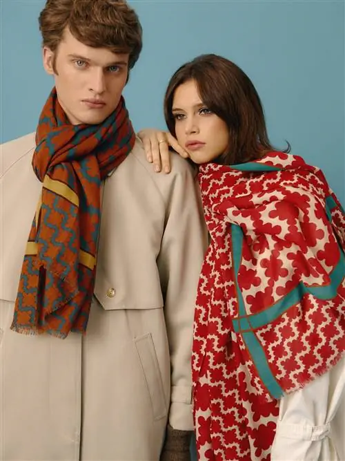 Модели Hong Kong Petrol и Hong Kong Red.