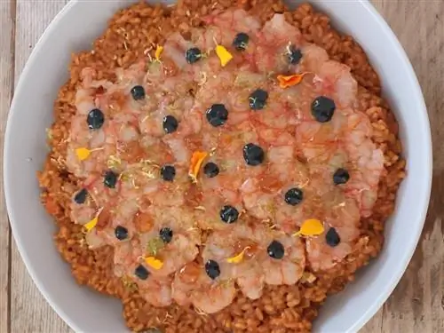 Сливочный рис с карпаччо из красных креветок