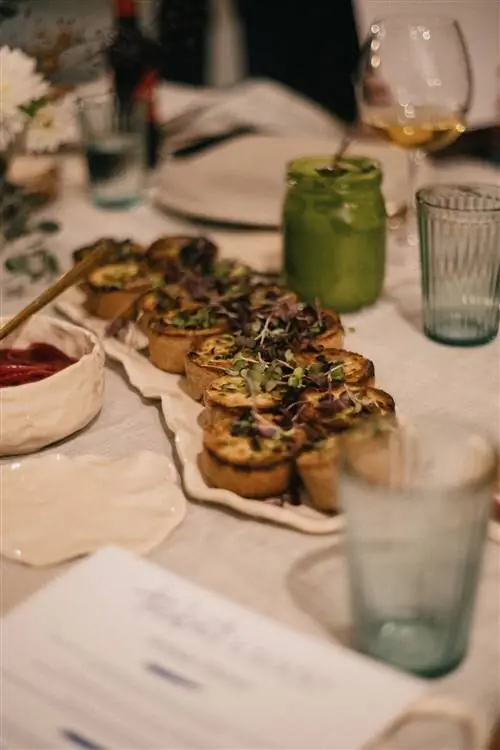 Искусство также присутствовало за столом в Casa Trobat.