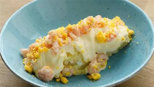 Лучший русский салат в Испании едят в Малаге