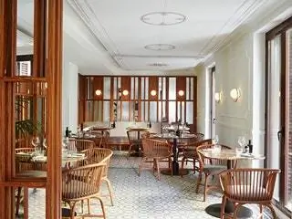 Отель Kimpton Vividora прибывает с несколькими новинками, чтобы порадовать нас до конца года. Что осталось в…