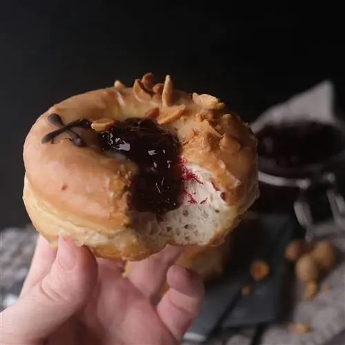 Кто сказал, что веганские пончики невкусны? Кто сказал, что веганские пончики невкусны?