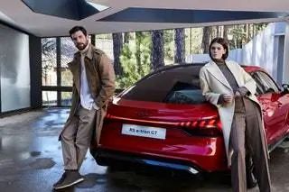 Новый Audi RS etron GTnbs - это инновационное четырехдверное купе, которое произвело революцию в концепции GT.