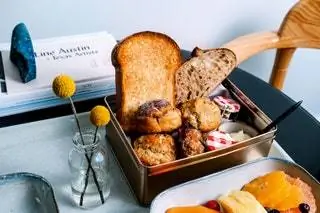 Линия Остин