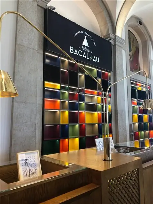 Торговая площадь Интерпретационного центра истории Бакальяу Лиссабон.