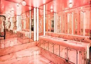Пивной ресторан Light London