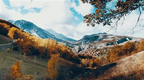 Пикус-де-Эуропа, типичный осенний пейзаж