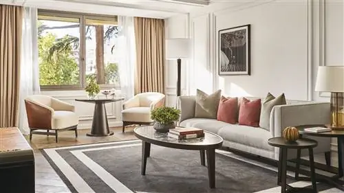 Вилла Розвуд Магна