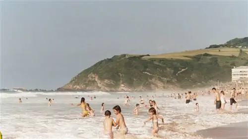 Пляж Сараус