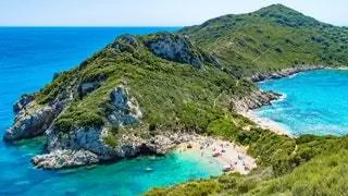 Панорамный пляж Корфу в Греции