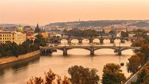 Виды на Прагу из парка Летна