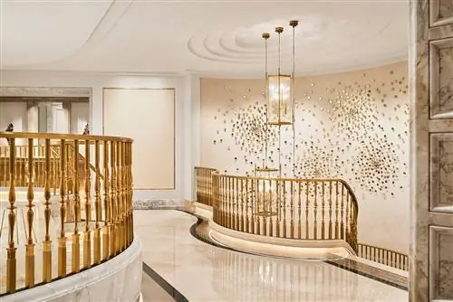 Работа Эдуардо Переса Кабреро «Звездная ночь» в отеле Four Seasons Madrid