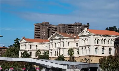 Аллея памяти в Бильбао