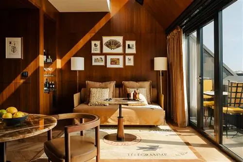 Люкс с террасой в отеле Madame Rêve Paris