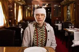 Клаудио ждет, чтобы добраться до места назначения