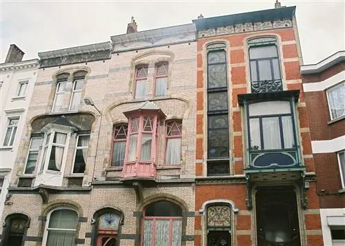 Здания в стиле модерн в Брюсселе.