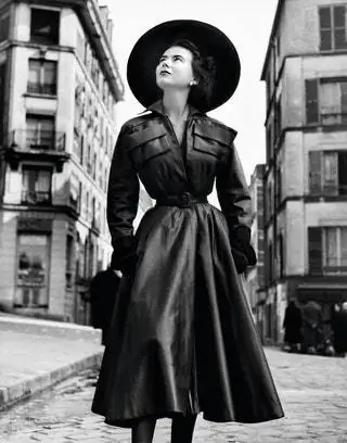 Фотограф Гордон Паркс снял модель Сильви Хирш в юбке Dior в Париже, Франция.
