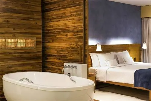 В одном из номеров Tivoli Ecoresort Praia Forte похмелье «карнавалейры» будет менее суровым.