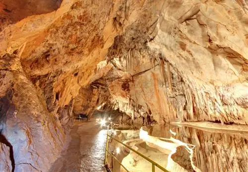 Пещера Домица Ясов