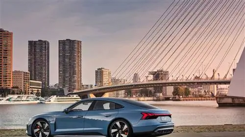 Церковь Третьего Ордена сегодня выглядит перестроенной.