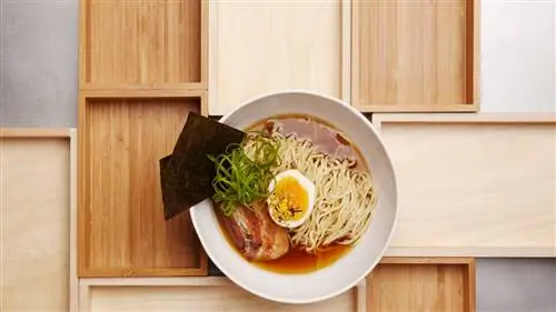 AsiaTown или улица Мадрида, захваченная азиатской кухней
