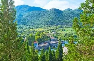 Черногорские виноградники Црмница