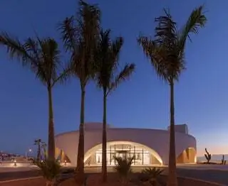 У H10 Atlantic Sunset есть семь очень веских причин, чтобы провести лето в кино. Понятно, что ты уходишь…