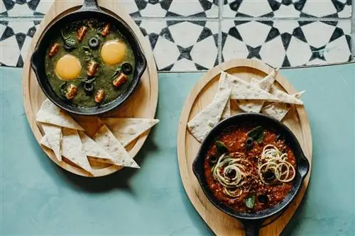 В Eolo готовят закуски между приемами пищи.