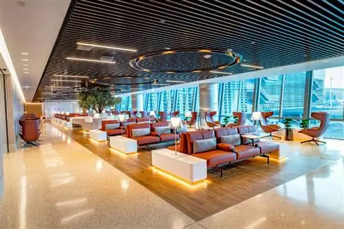Салон самолета Qatar Airways