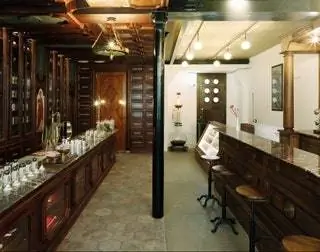 Ароматный кофе и цветы 45 Rue de Saintonge