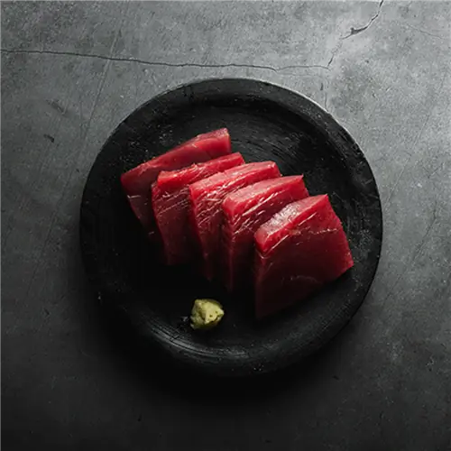 Сашими из голубого тунца в Red Project Sushi