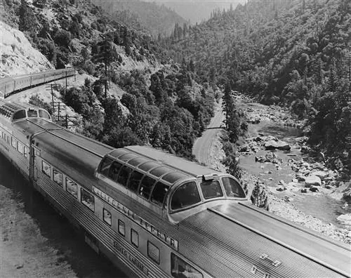 California Zephyr Train - маршрут, выбранный любителями путешествий во времени