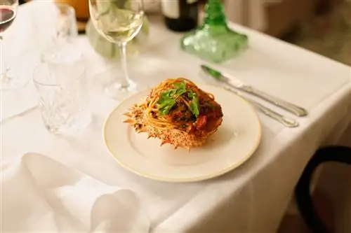 Спагетти с крабом-пауком в Casa Isabella