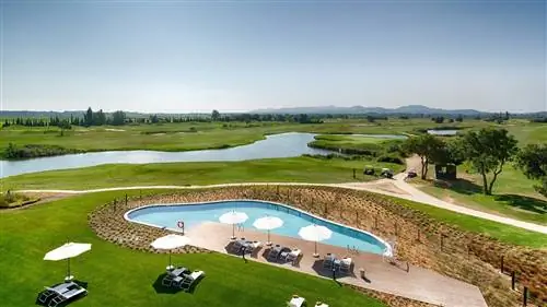 Вернитесь в Empordà, отпуск, которого вы заслуживаете этим летом