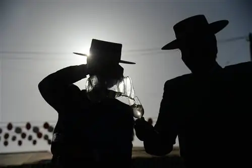 Rebujito на апрельской ярмарке в Севилье